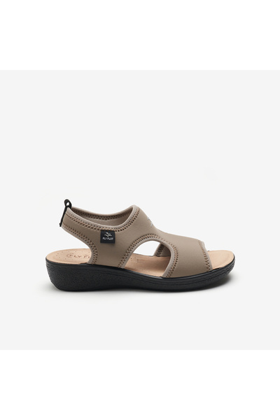 Fly Flot Women's / Girls' Sandals 55 E71 La Sandal Fresh 2004-Taupe Rovere