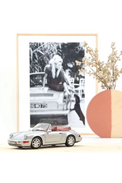 Norev 187330 1/18 Porsche 911 Carrera 2 Cabriolet 1990 Silver