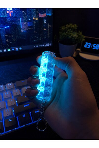 Kuzey Tacı RGB Işıklı Mekanik Klavye Tasarımlı Anahtarlık Şeffaf LED Renk Geç...
