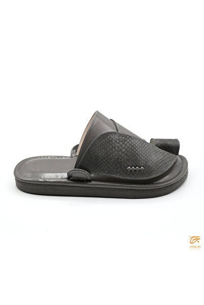 Leather & shoea oriental shoes