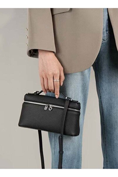 Generic Fashionable Simple Women's Handbag Solid Black Color Crossbody Bag Le...