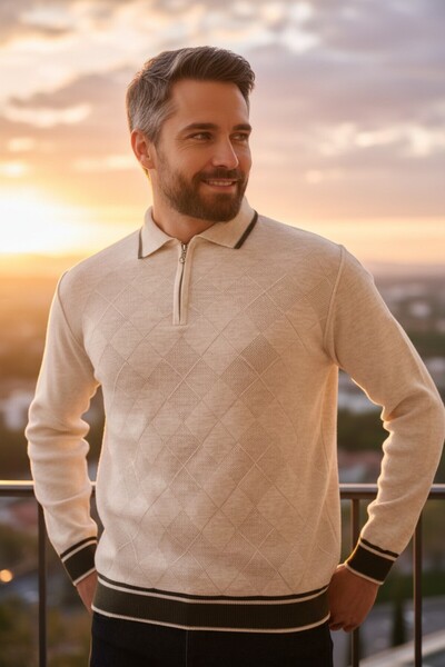 Kamalı Zippered Collar Sweater