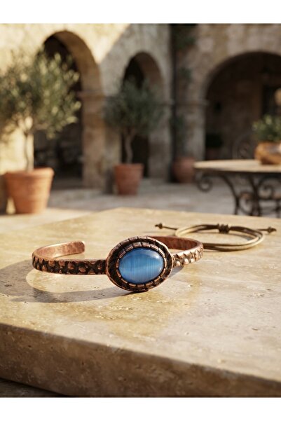 Meneva Aksesuar Blue Cat's Eye Natural Stone Embellished Copper Bracelet