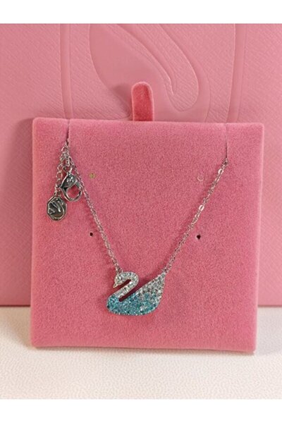 Glamour Galore Chain with Accessories