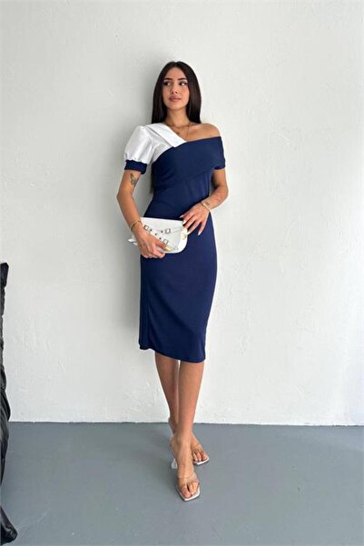Neşeli Butik Γυναικείο μπλε ναυτικό ασύμμετρο φόρεμα με λεπτομέρειες αντίθεση...