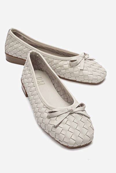 LuviShoes Garen Cream Knitted Genuine Leather Bow Women's Ballerina Shoes