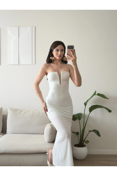 Zoom Butik Straplez Kalp Yaka Yırtmaçlı Elbise - BEYAZ