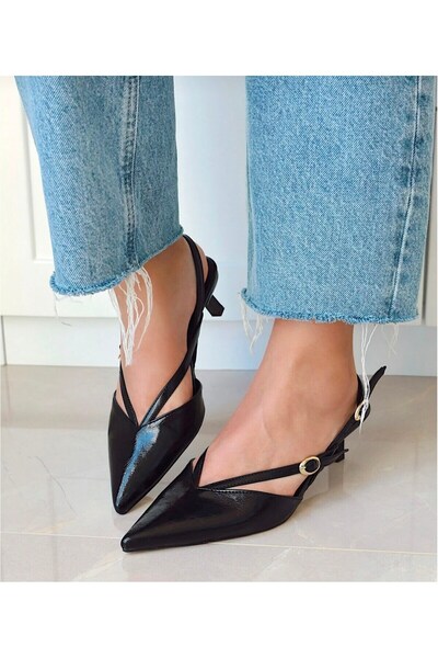 DERİ KABUSU Double strap heel shoes