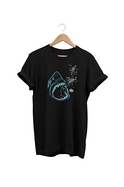 ZOKAWEAR تي شيرت أسود بطبعة سمكة القرش