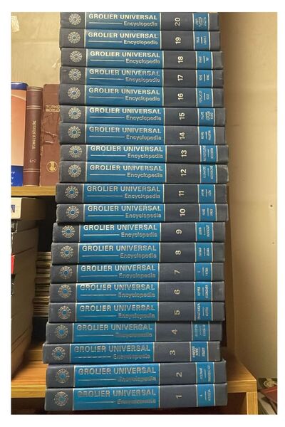 Kişisel Yayınlar GROLIER UNIVERSAL ENCYCLOPEDIA DEKORATİF ANSİKLOPEDİ 20 cilt...