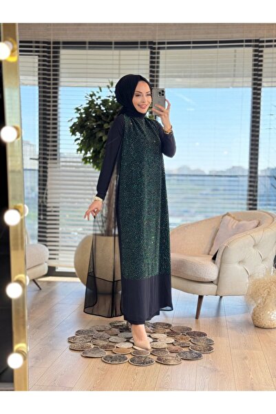 EFRAZE 496 فستان شيفون لامع مرصع بالأحجار من الأمام باللون الزمردي