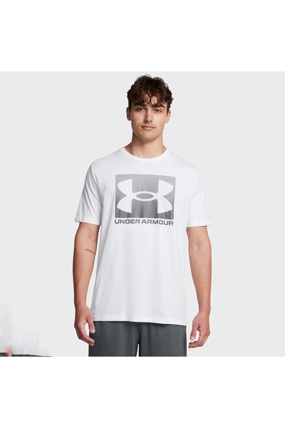 Under Armour Ανδρικό λευκό μπλουζάκι με λαιμόκοψη πόλο της Boxed Sports, αναν...