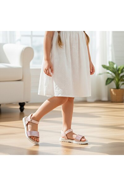 OEM Lightweight and breathable summer Sandals for girls, minimalist design, t...