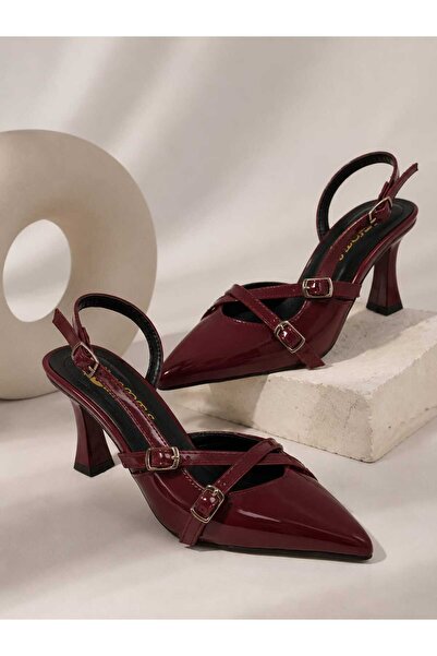 EMAX AYAKKABI HER ADIMDA MUTLULUK Women's Patent Leather Pointed Toe Thin Hee...