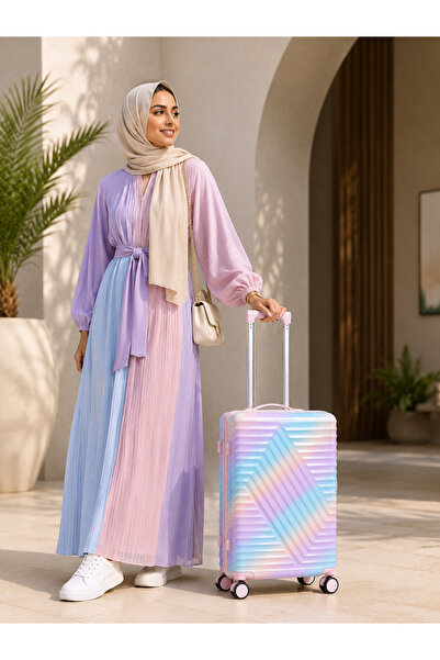 WAF 20 in Lightweight Carry-On: Hard Side, Spinner Wheels, Polycarbonate , - ...