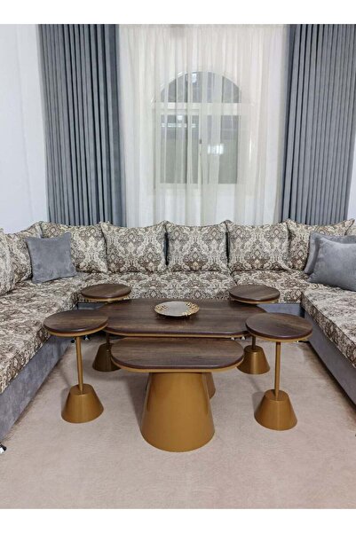 Bareeq Al Ostoura طقم طاولة قهوة , بتصميم بيضاوي وخدمة دائرية