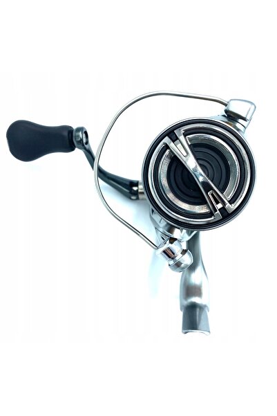 Shimano Mulineta de pescuit Nasci FC 2500