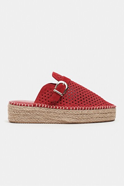 NİŞANTAŞI SHOES Maren Red Suede Leather Laser Perforated Buckle Detail Straw ...