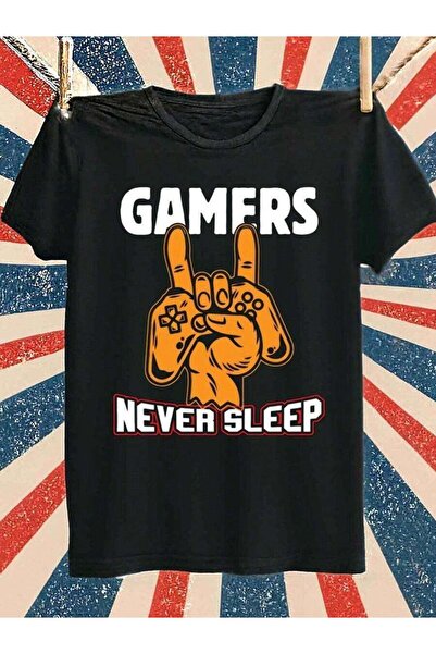 9TAY تي شيرت GAMERS Rock-On برسومات إيمائية وحروف بيضاء جريئة باللون الأسود م...