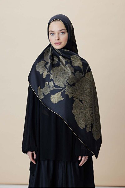Maisa Farah Mulberry Silk Shawl Black Gold