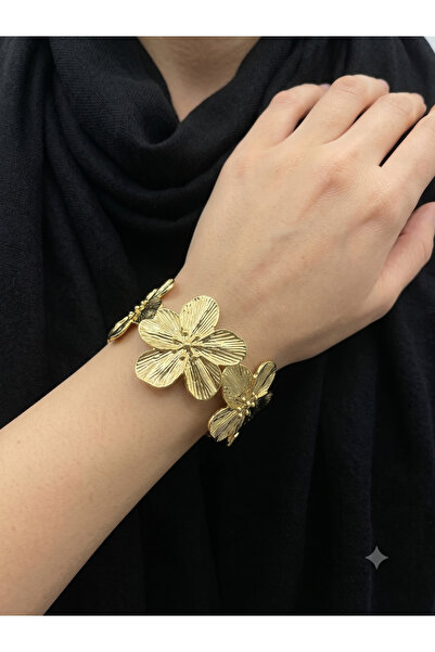 BİJU YILMAZ Floral Zara Handcuff Bracelet 26Zara03