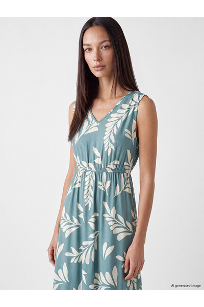 LC Waikiki Nevavm V-Neck Patterned Waist-Sitting Dress with a Difference