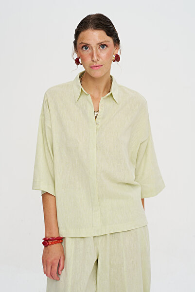 Orfeo Negro Women's Three Quarter Sleeve Solid Color Shirt