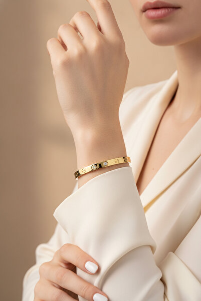 Jack Ferrero Yellow Color Stone Detailed Handcuff Bracelet Stylish and Elegan...