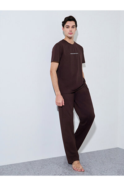 Styli Men Brown Slogan Print Top and Solid Pants Pyjama Set