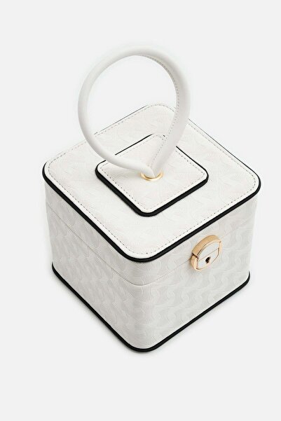 AKSWSUAR Jewelry Box with Handle