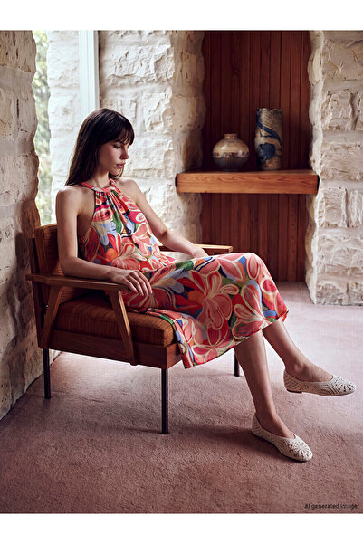 LC Waikiki Trendlucky Halter Neck Floral A-Line Dress with a Difference
