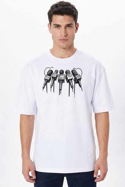giftcrea Podcast and Microphone Printed T-Shirt - 100% Cotton Unisex Crew Neck T-Shirt