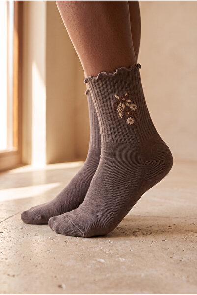 Katia&Bony Women's Daisy Embroidered Cotton Socks Dark Brown