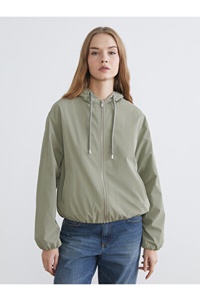 LC Waikiki Hooded Oversize Crop Women's Raincoat