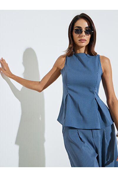 Styli Blue Sleeveless Pinstriped Pleated Blouse