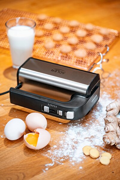 adler AD 4225 300 W Mixer de mână negru