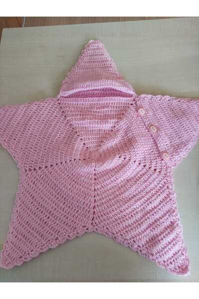 ARTTMACRAME Handmade Star Baby Swaddle |   Hooded Knitted Newborn Blanket Pink