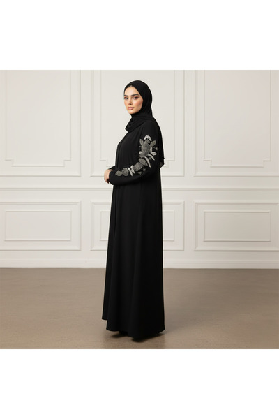 Nukhbaa Botanical Sleeve Abaya – Nida Fabric