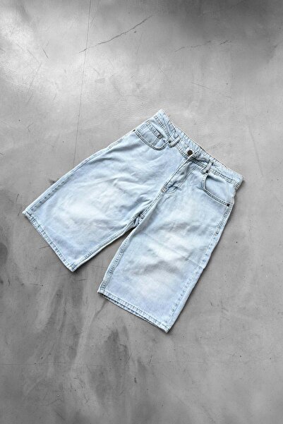 Flaw Wear شورت جينز مغسول