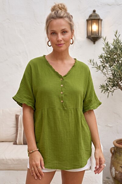 Chiccy Green V-Neck Short-Sleeved Buttoned Collar and Cuff Ruffles Casual Mus...