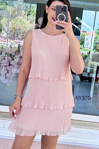 İnce Topuk 3 Layered Pleated Dress 6Y370