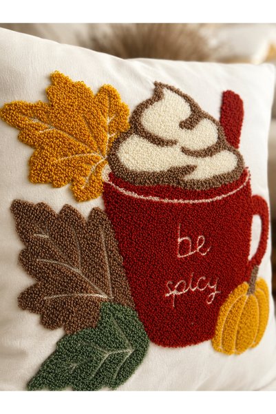 Pilloveland Punch Nakışlı Kırlent Kılıfı - 43*43 Cm - Pumpkin Spice Latte - PNK001