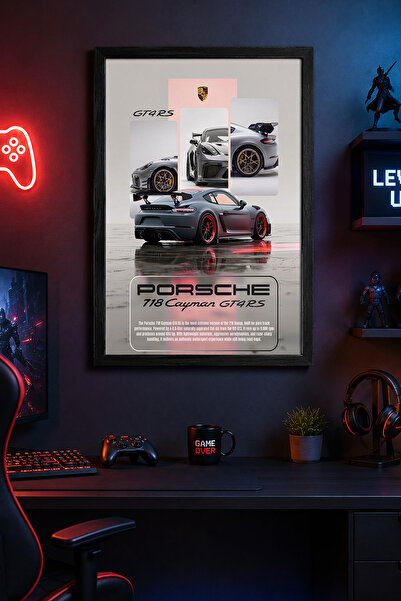 Charmbi Porsche 718 Cayman GT4RS Αφίσα με μαύρο ξύλινο πλαίσιο Ψηφιακή εκτύπω...