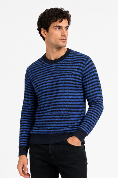 Pulltonic Men's Crew Neck Striped Knit Sweater