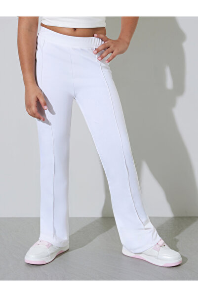 Styli Teen Girls Off White Fit and Flared Leggings with Pin Tucks