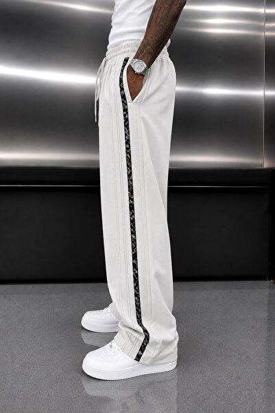 NOMARC White Yani Motifed Baggy Sweatpants