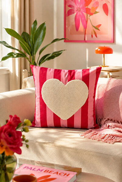 Pilloveland Punch Nakışlı Kırlent Kılıfı - 43*43 Cm - Pembe Kalp - PNK001