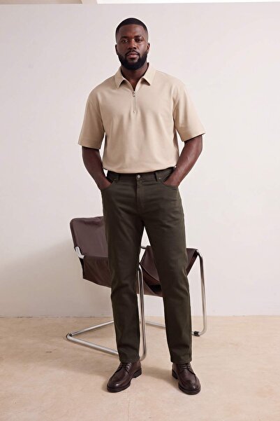 Trendyol Kollektion Große Größe Khaki Regular Fit Hose aus dehnbarem Stoff TM...