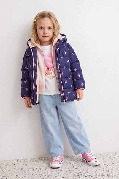 TRENDYOLKIDS معطف باللون الأزرق الداكن TKDAW27MO00005