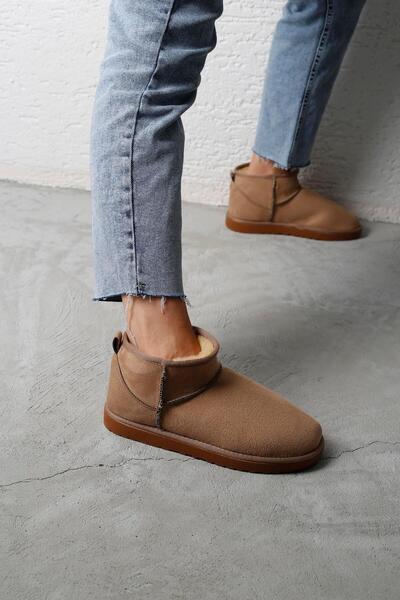 Beyond Γυναικείες Σκούρο Μπεζ Ultra Mini Suede Μποτάκια με Γούνα Εσωτερικά 3c...